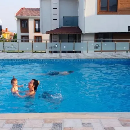 Hébergement de vacances Egelife Prestij Havuzlu 2+1 Yazlik *